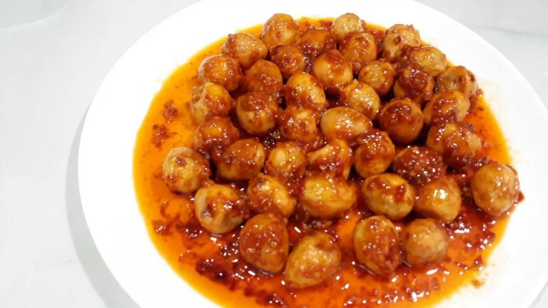 Trứng cút xốt chua cay