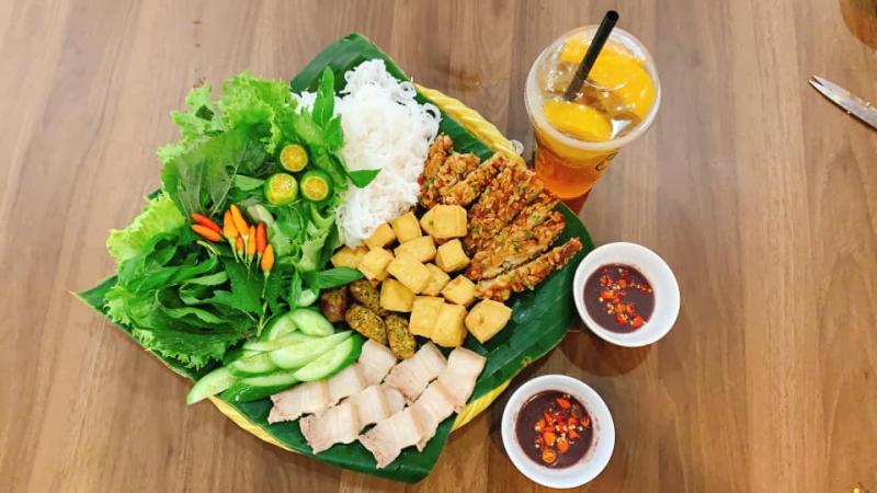 Trung Khàn Quán