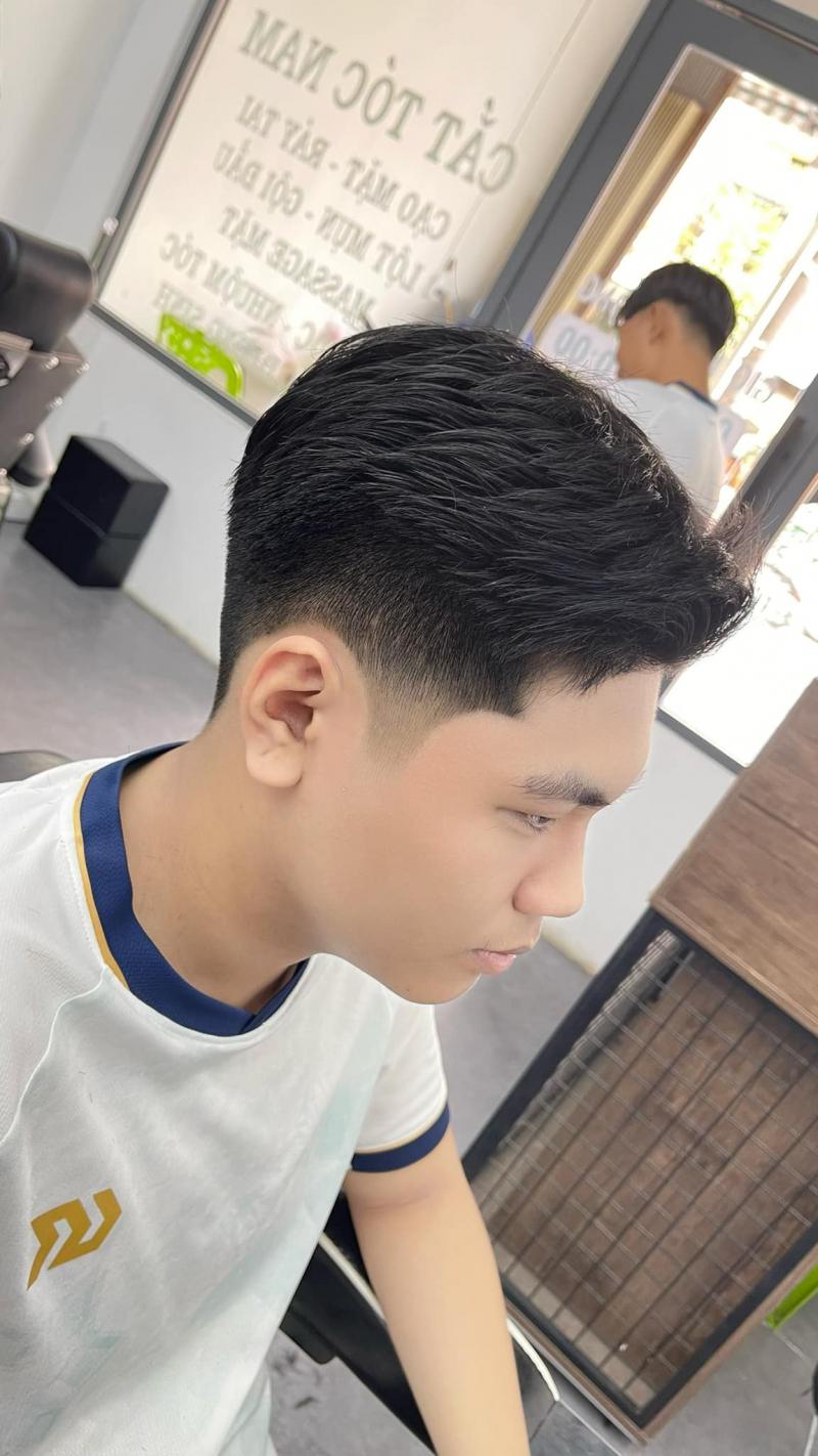 Trung Run Barber