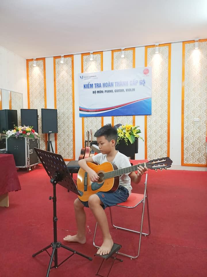 Trung tâm âm nhạc Music Talent