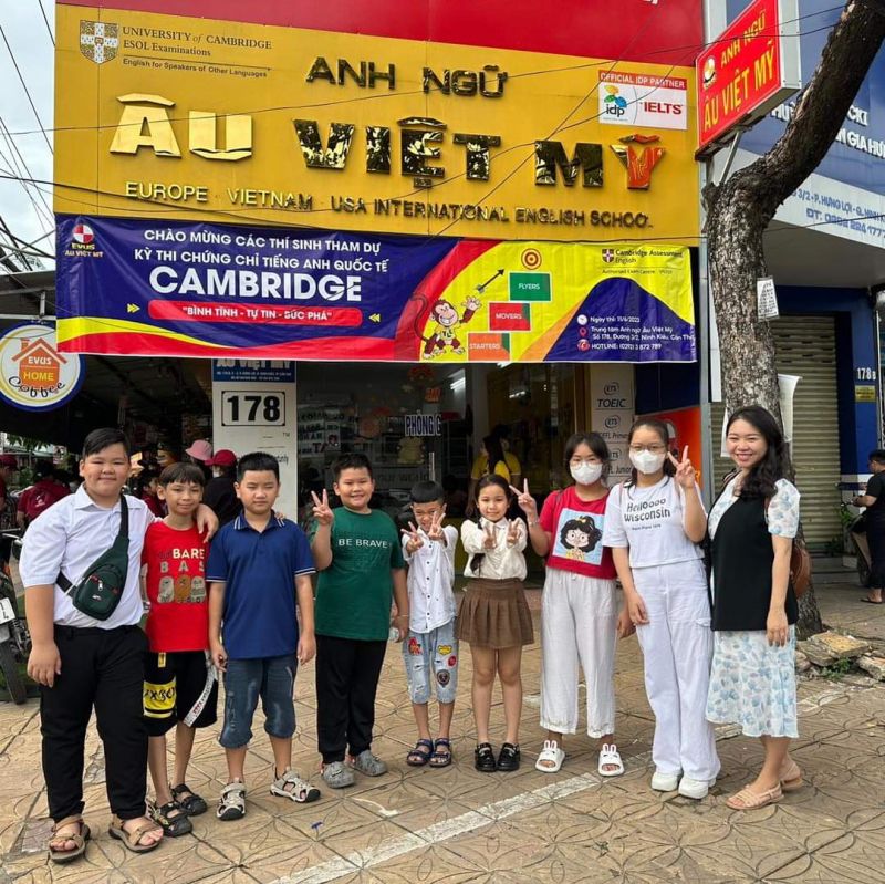 Anh Ngữ Âu Việt Mỹ