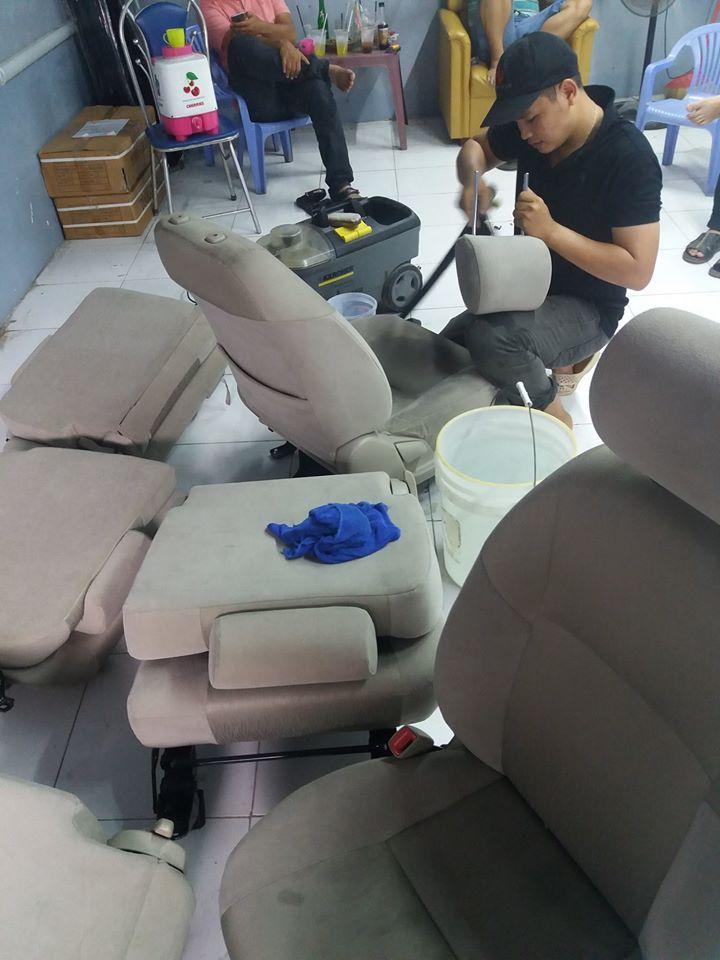 Trung tâm chăm sóc ôtô Hoàng Lê
