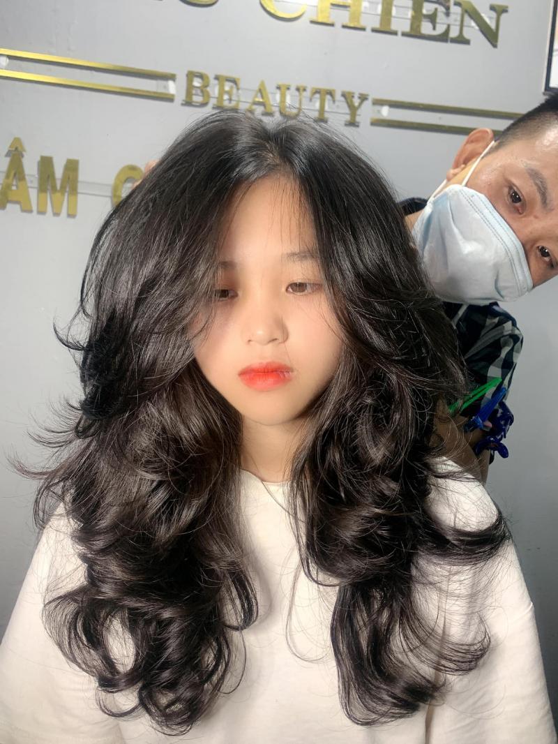 Trung tâm chăm sóc sắc đẹp Thu Chiến