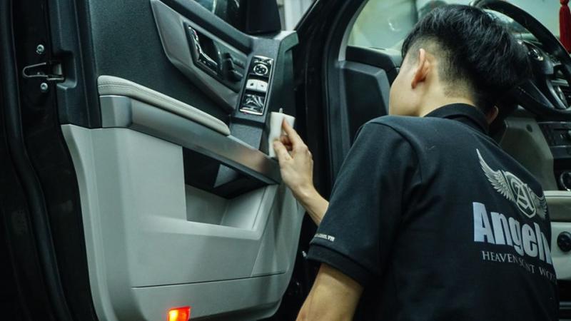 Trung tâm chăm sóc xe hơi Báo Đỏ