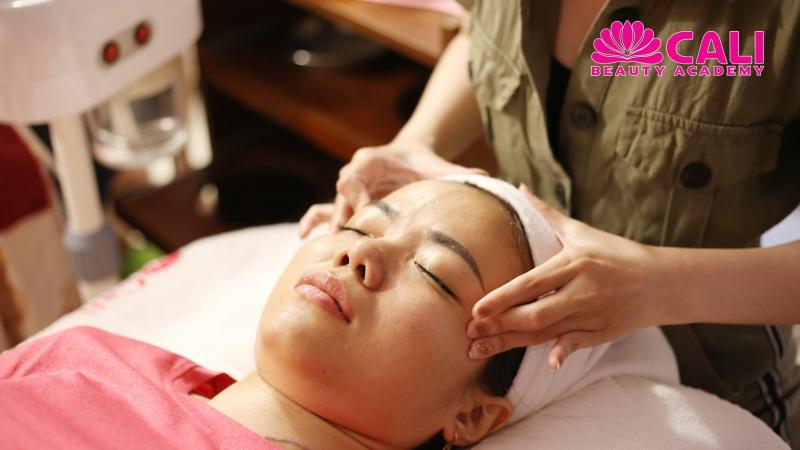 Trung tâm đào tạo thẩm mỹ Cali
