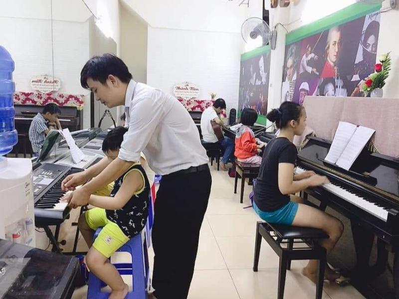 Trung tâm dạy nhạc Thánh Tâm (Cơ sở 4)