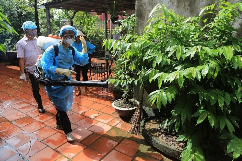 Với nhiều năm kinh nghiêm trọng nghề, Trung Tâm Dịch Tễ Hà Nội liên tục nhận được nhiều phản hồi tích cực của khách hàng với dịch vụ phun muỗi tại nhà uy tín, giá rẻ