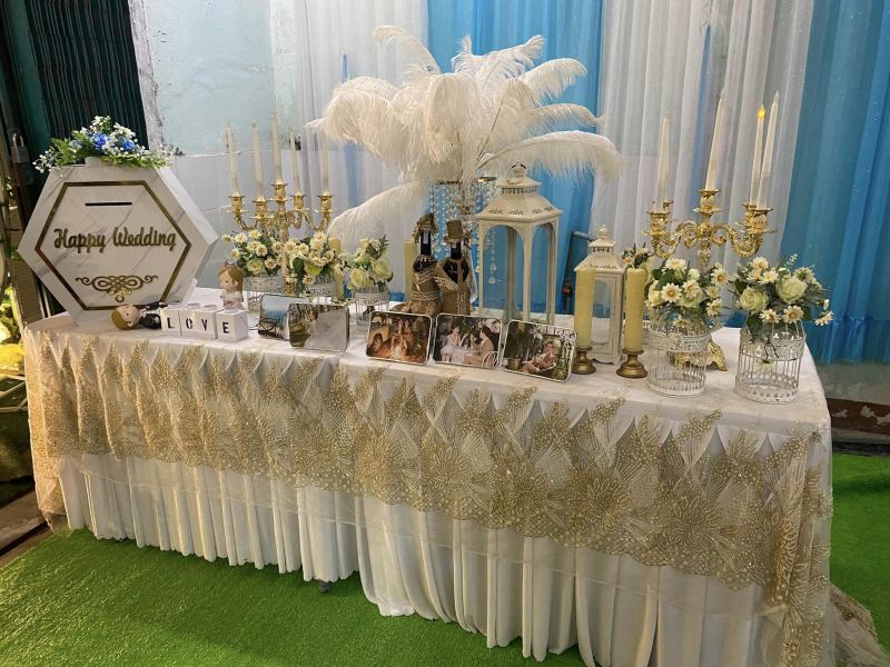 Trung Tâm Dịch Vụ Cưới Hỏi Bích Huyền.