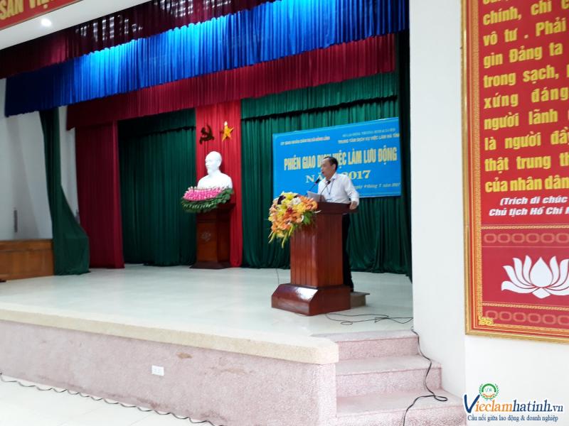 Phiên giao dịch việc làm của Trung tâm Dịch vụ Việc làm Hà Tĩnh