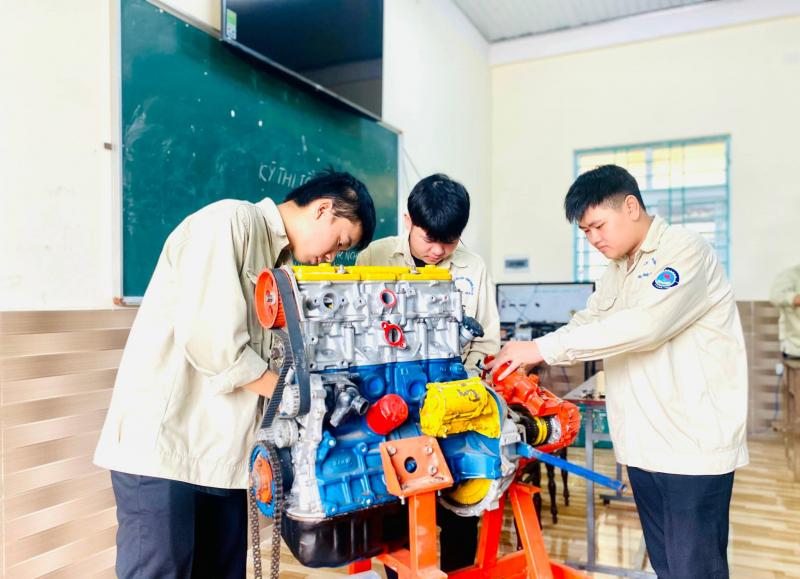 Trung Tâm Giáo Dục Nghề Nghiệp Vĩnh Linh