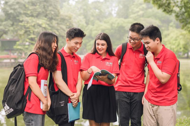 Học viên tại Trung Tâm Luyện Thi IELTS - RES Huế