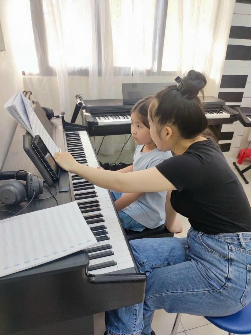 Trung tâm nghệ thuật Bnmusic Bắc Ninh