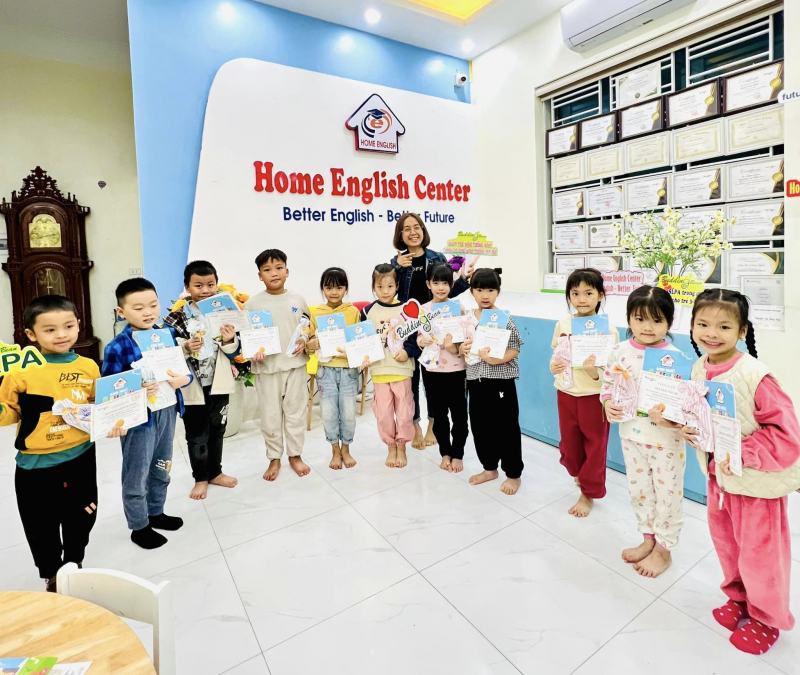 Trung tâm Ngoại ngữ Home English