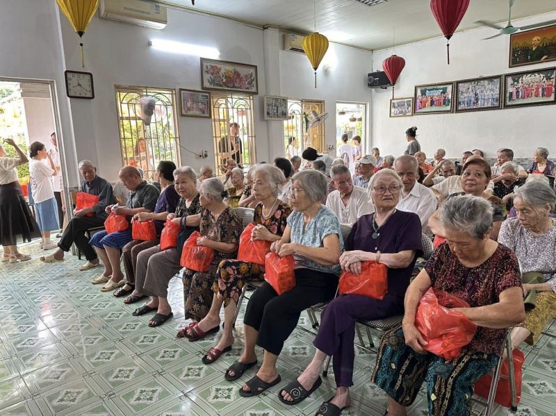 Trung tâm nuôi dưỡng chăm sóc người cao tuổi Phù Đổng