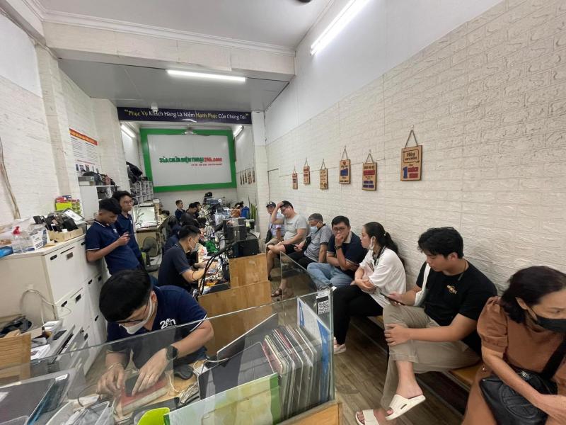 Trung tâm sửa chữa điện thoại 24H