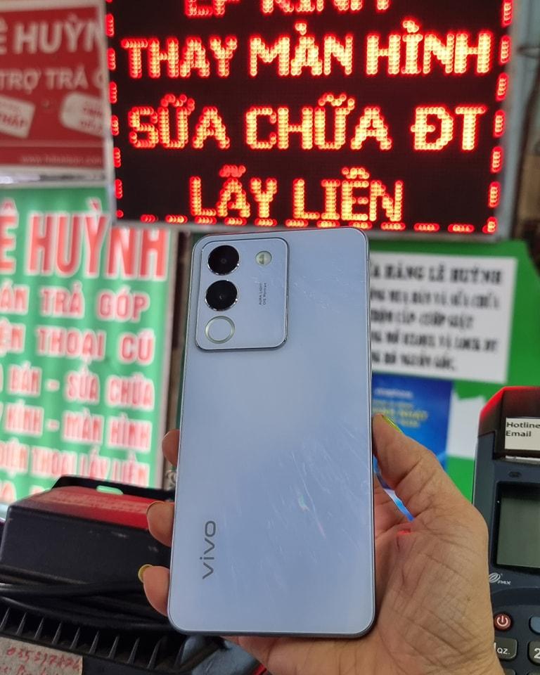 Trung Tâm Sửa Chữa Điện Thoại Lê Huỳnh
