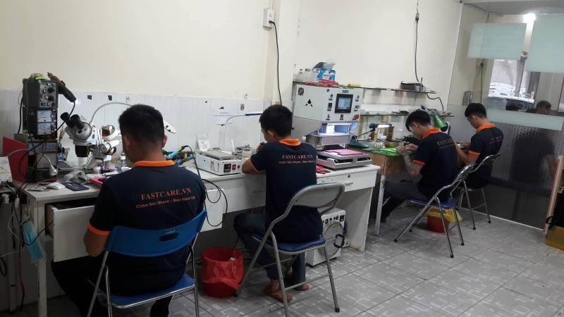 Trung tâm thay màn hình điện thoại Oppo - Fastcare