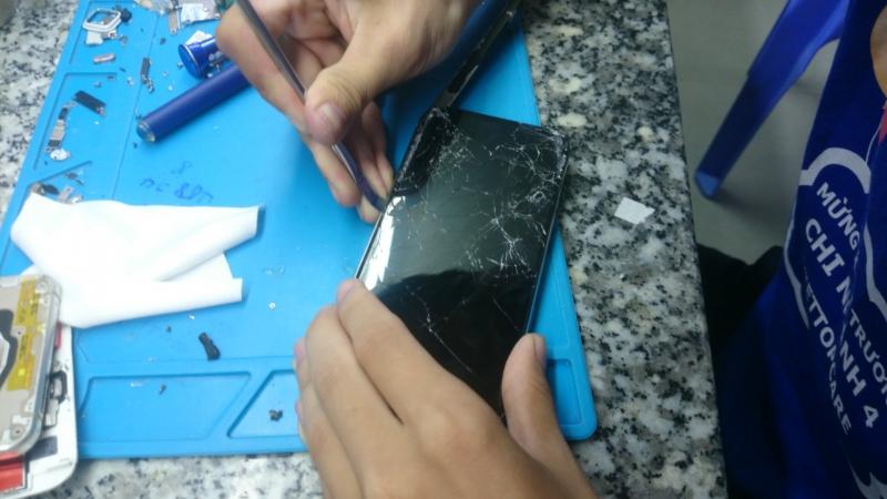 Trung tâm thay màn hình Oppo - Viettopcare