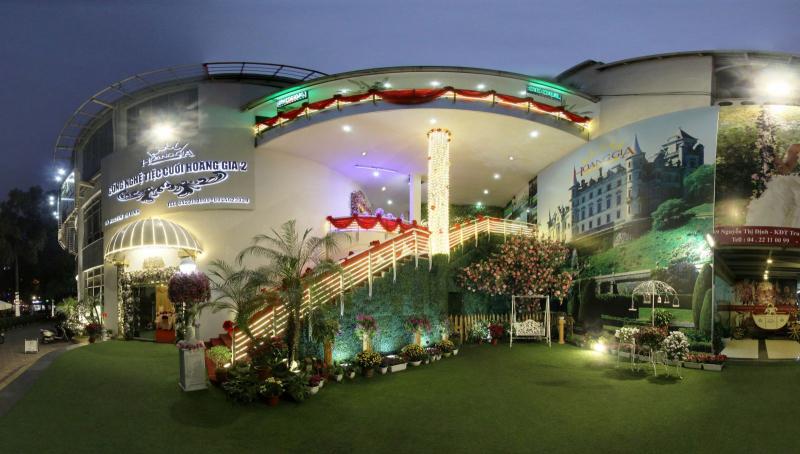 Trung tâm Hội Nghị Tiệc Cưới Hoàng Gia