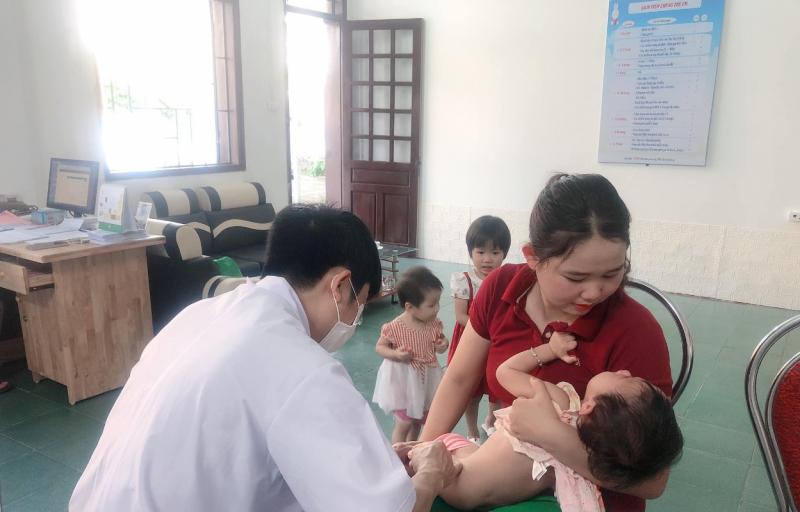 Trung tâm Tiêm chủng 24/7 Hương Khê