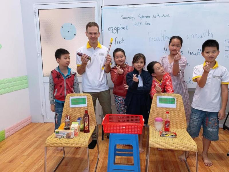 Trung tâm tiếng Anh Go First