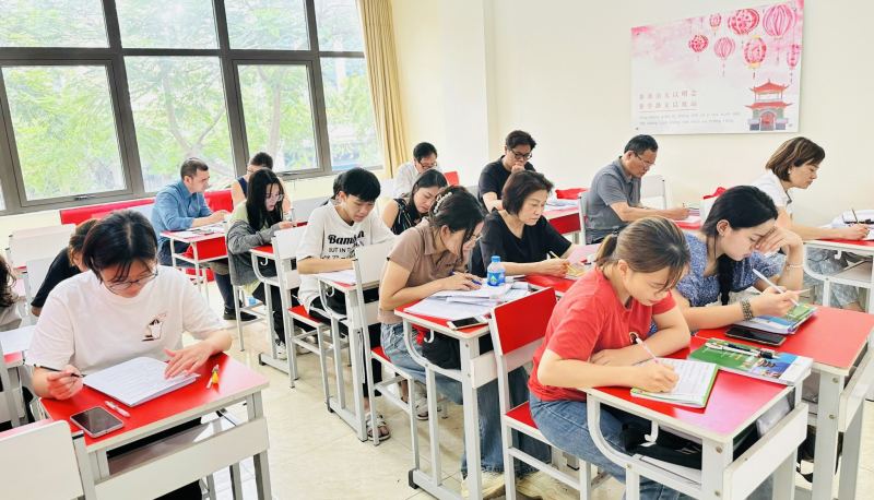 ﻿﻿Trung tâm tiếng Trung SOFL
