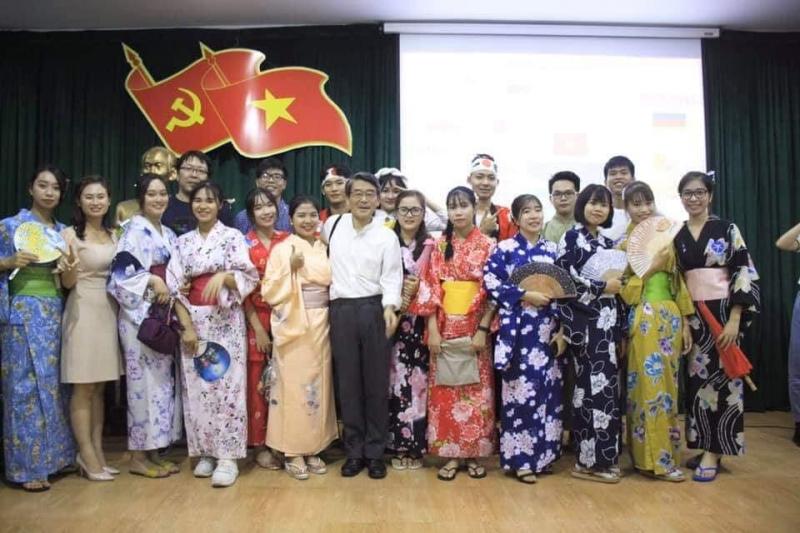 Trung tâm tư vấn Du học - Tuyển sinh - Việc làm Trường Cao đẳng Y tế Thái Bình