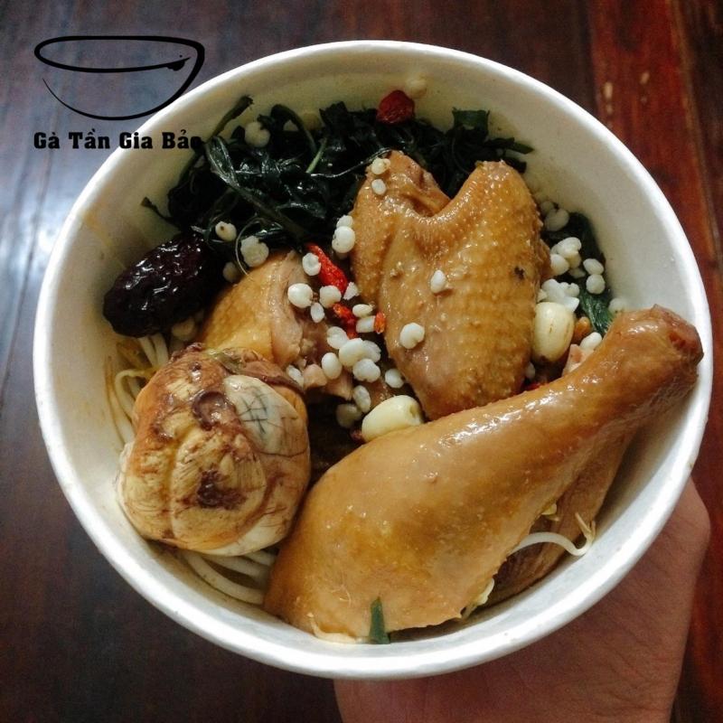 Trứng vịt lộn - Gà Tần Gia Bảo