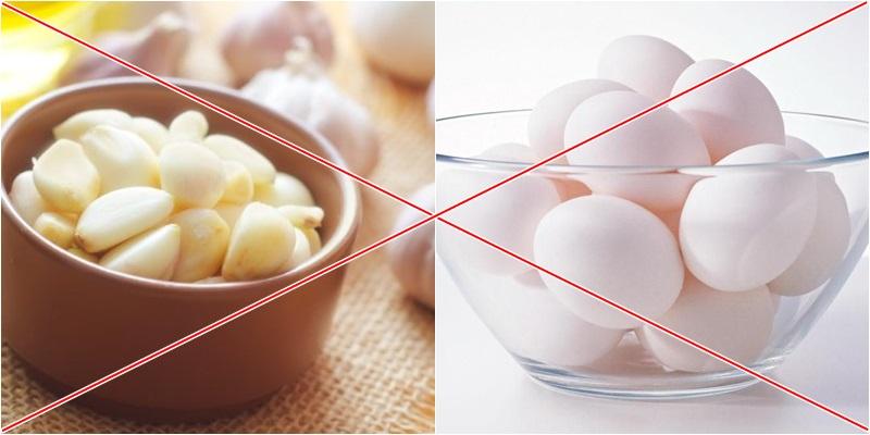 Trứng với tỏi