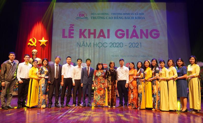 Trường Cao đẳng Bách Khoa