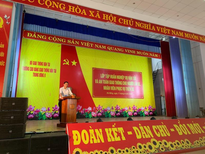 Trường Cao đẳng Giao thông vận tải Trung ương V