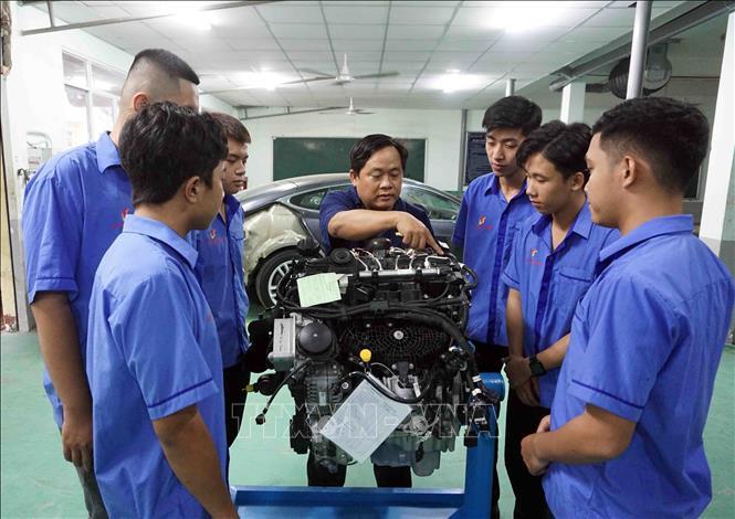 Trường Cao đẳng Lý Tự Trọng TP. Hồ Chí Minh