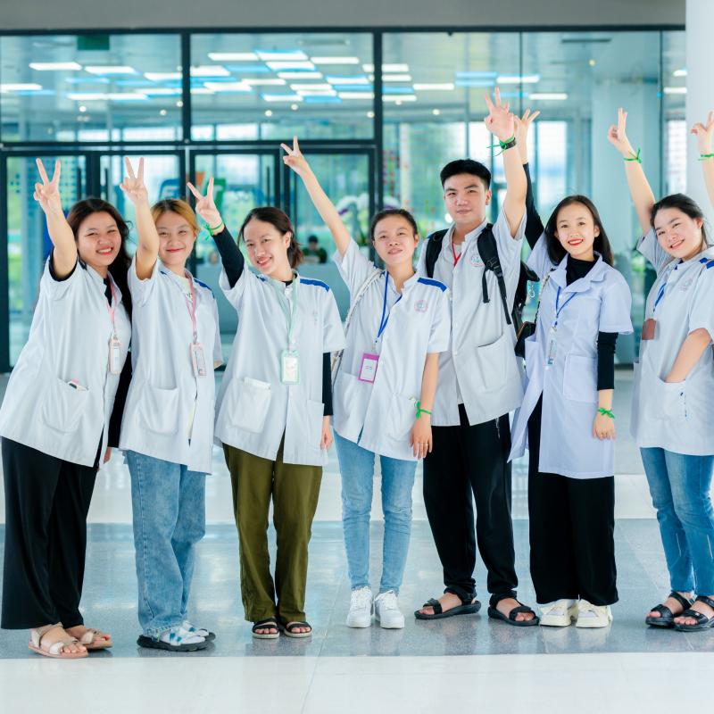 Trường Cao Đẳng Y Dược Hồng Đức