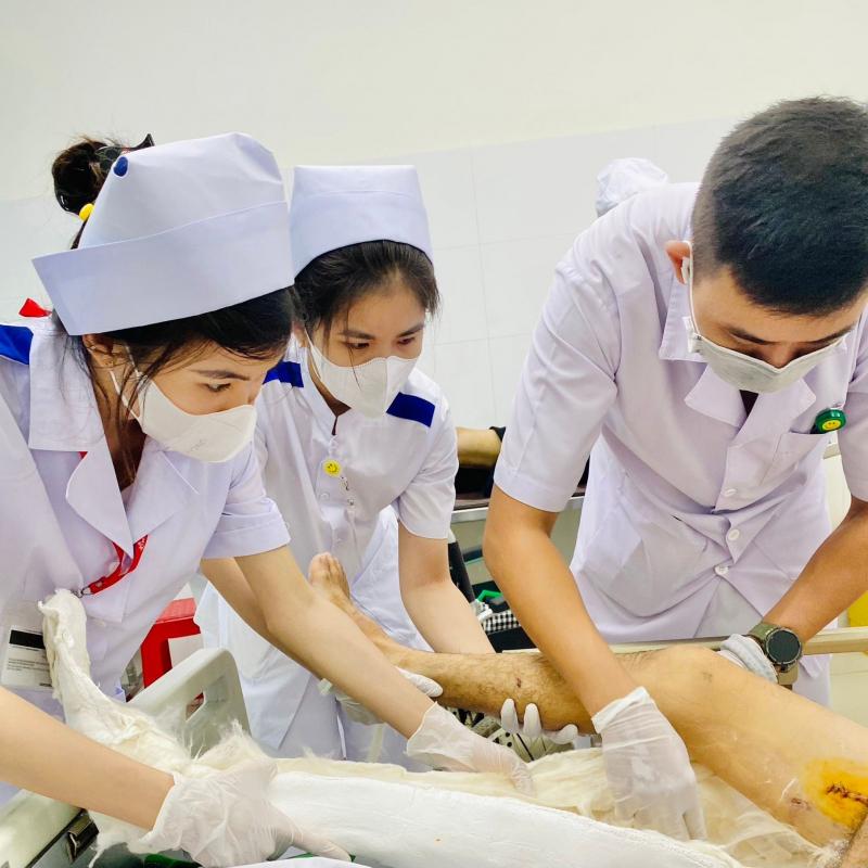 Trường Cao Đẳng Y Dược Hồng Đức