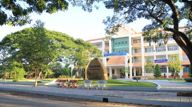 Trường Đại học Cần Thơ