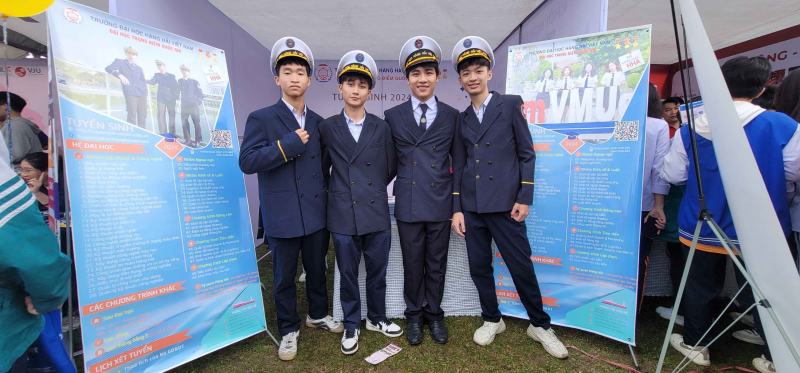 Trường Đại học Hàng hải Việt Nam: Thiết kế tàu; Công nghệ đóng tàu; Điểu khiển tàu,