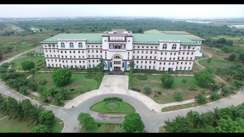 Trường Đại học Tân Tạo