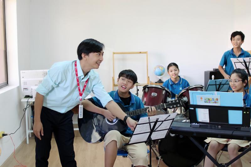 Trường Happy School