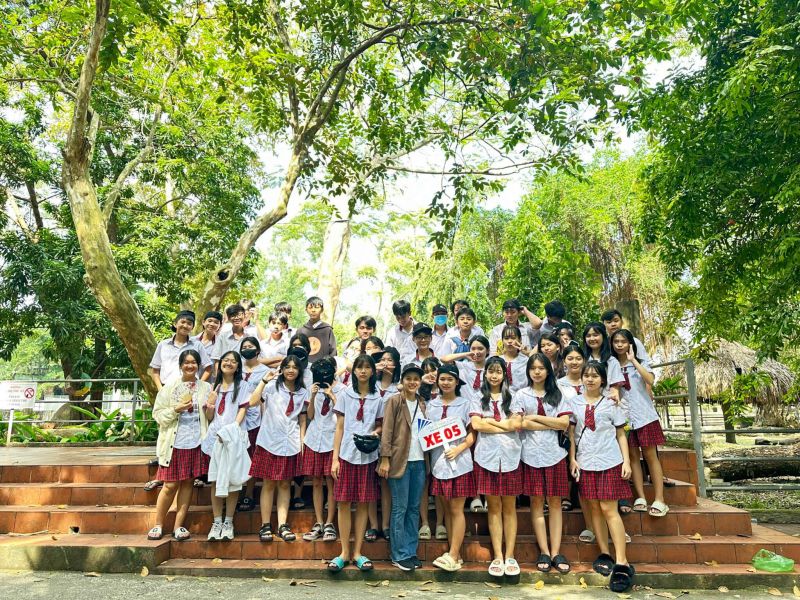 Trường THCS - THPT Hồng Đức