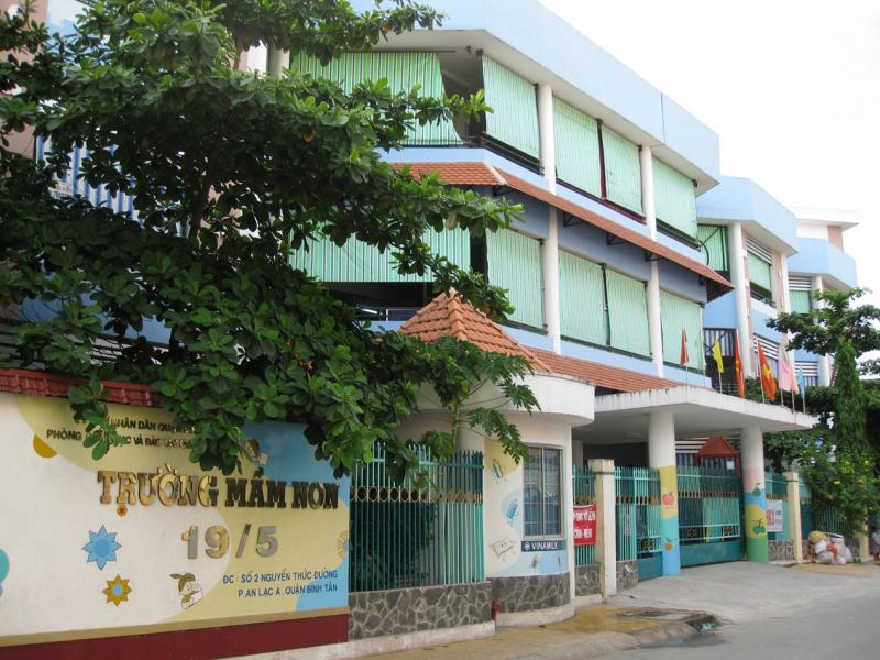 Trường Mầm non 19/5