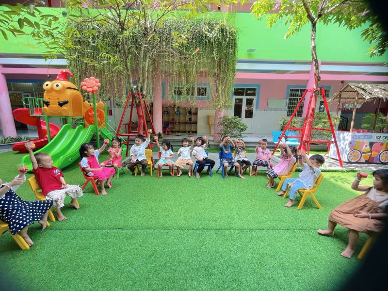 Trường Mầm non BrightStar
