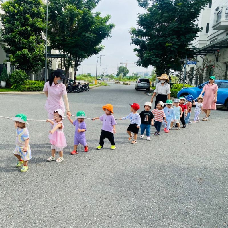 Trường Mầm non Clover Montessori