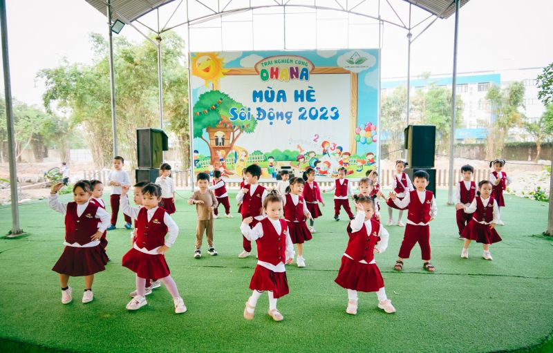 Mầm non Funny Kids Montessori Cầu Giấy