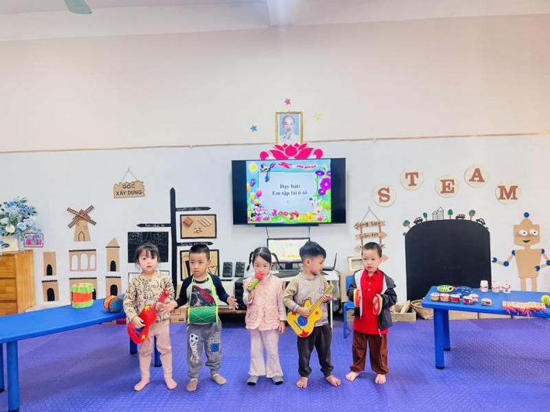 Trường Mầm Non Giang Biên