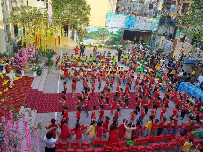 Trường MẦM NON HOA BAN