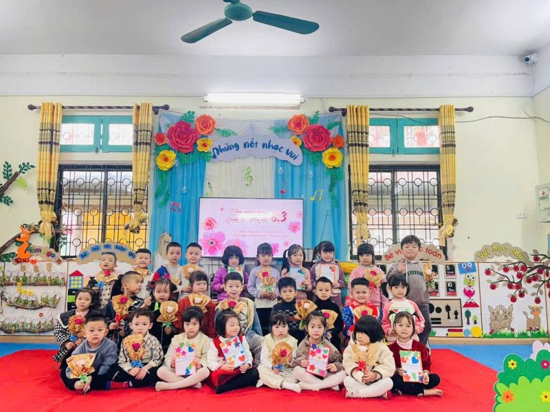 Trường mầm non Hoa Hồng