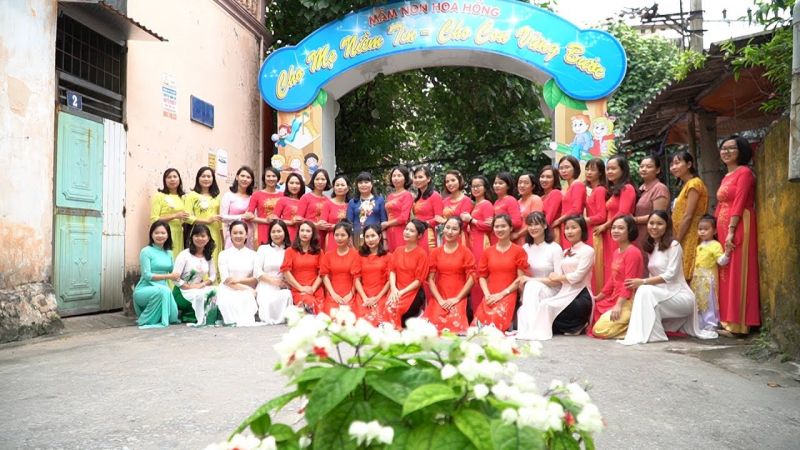 Trường mầm non Hoa Hồng