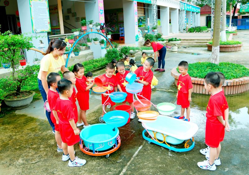 Trường Mầm Non Hoa Mơ