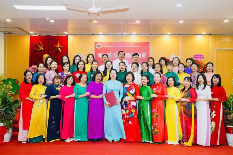 Trường mầm non Hoa Sen