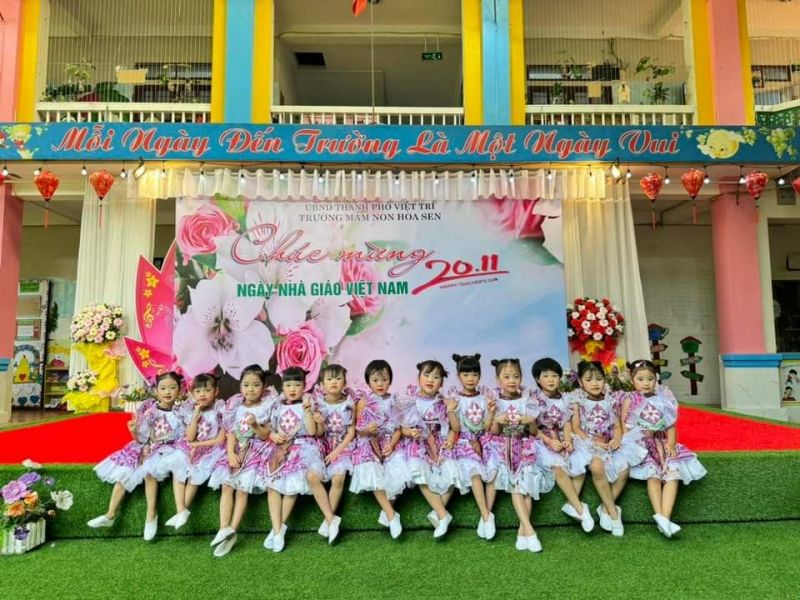 Trường Mầm Non Hoa Sen
